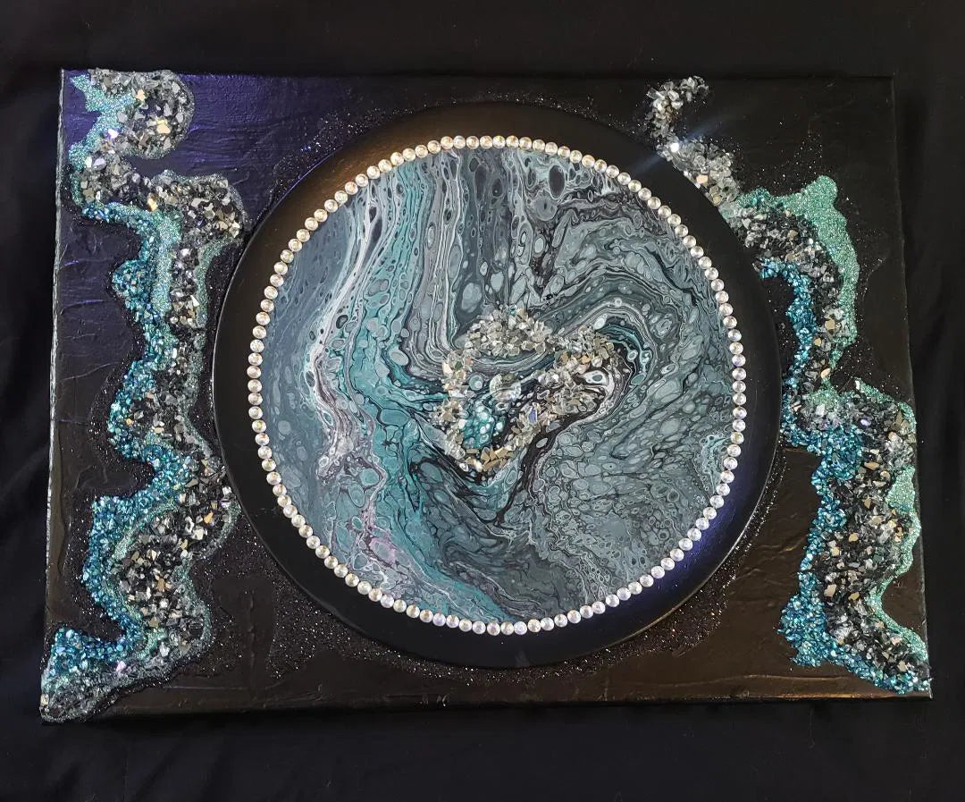 Geode Glass Escape