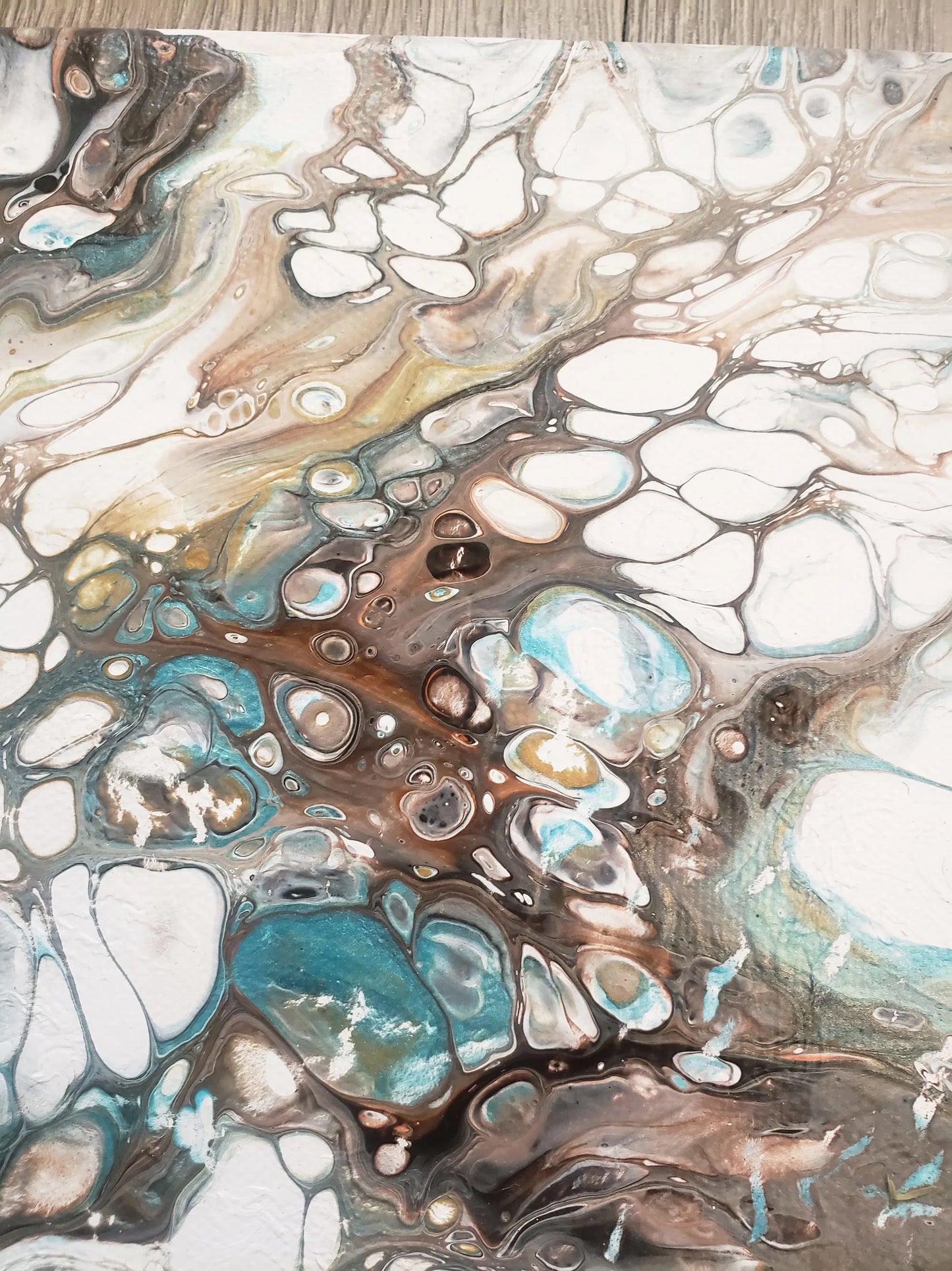 White Effervescence