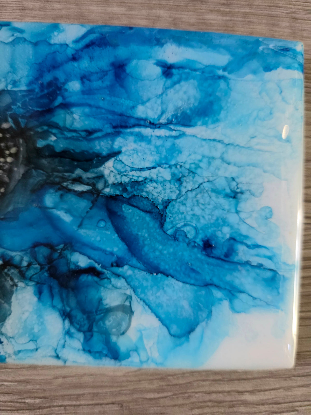 Alcohol Ink Porcelain Resin Tile - Blue Flower